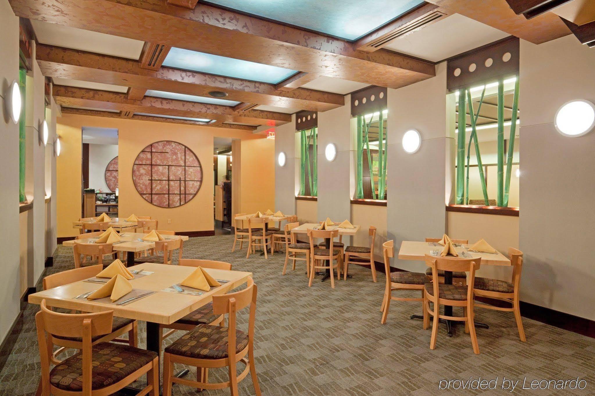 波士顿假日酒店 - 戴德姆酒店&会议中心 戴达姆 外观 照片